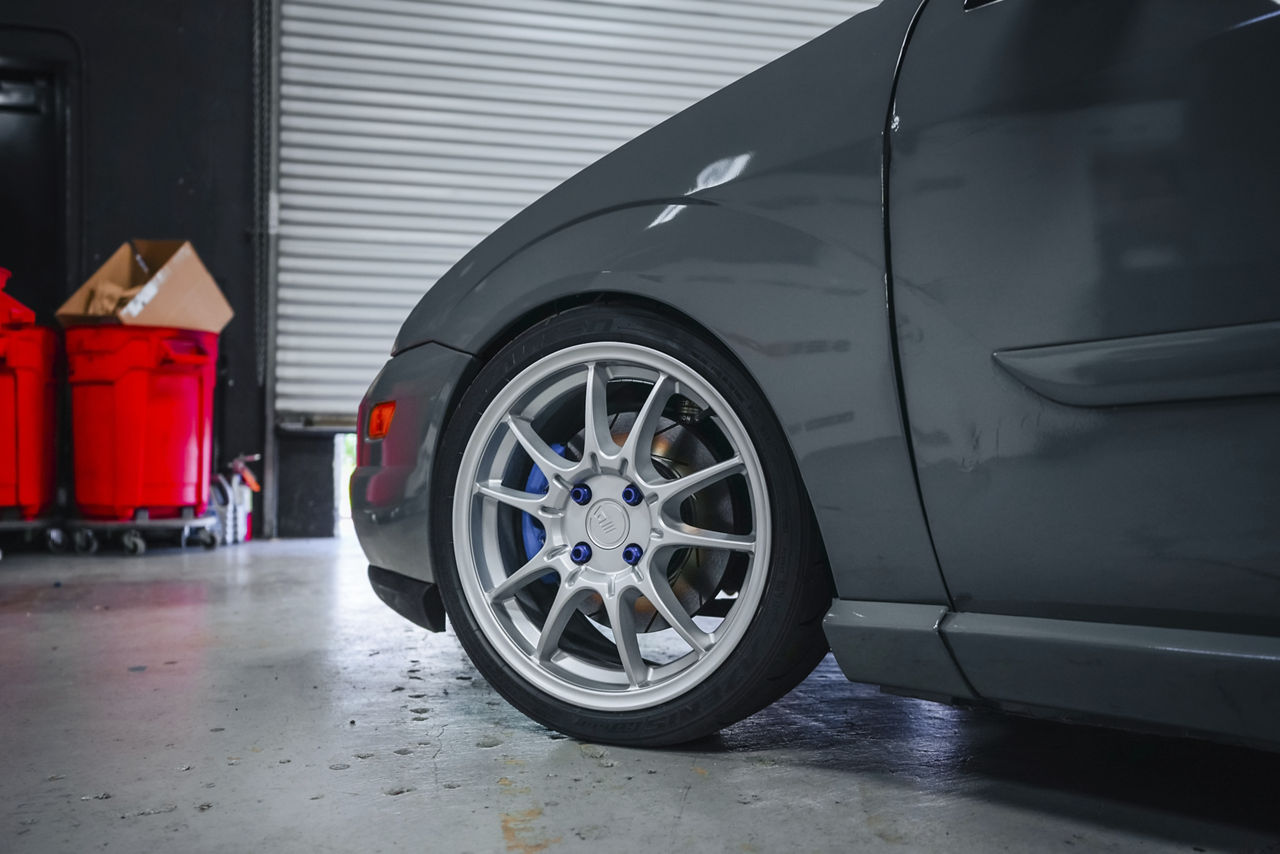 2004 Ford Focus SVT - Motegi SS5 - Silver | Wheel Pros